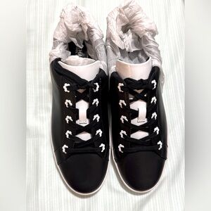 NWT Michael Kors flower sneakers
